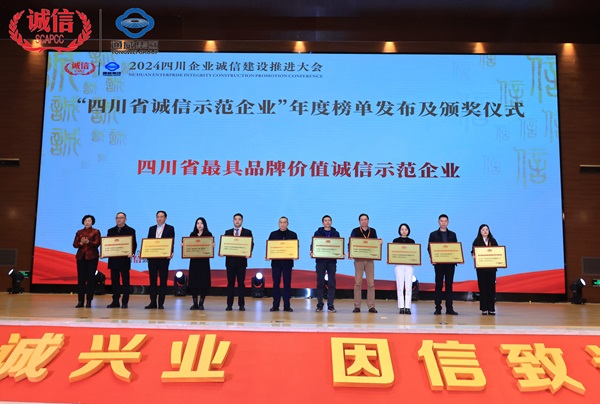 1735292322407747.jpg 58e36e1b4f027c41dbc96e255097a1a.jpg